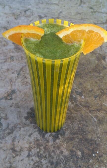 Förbrännings och uppiggande smoothie.